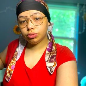 Meet your Posher, Chasity